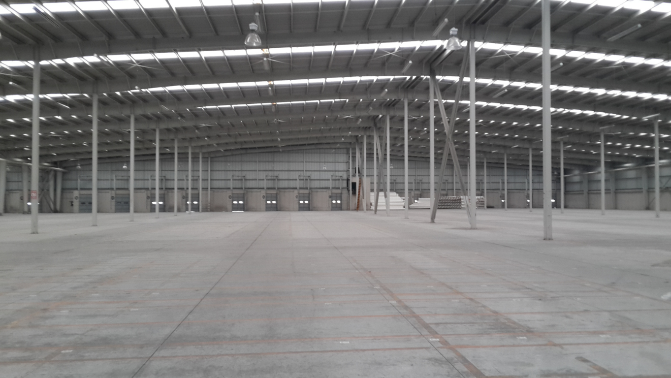 Mejora la logística de tu empresa con nuestra renta de bodegas industriales