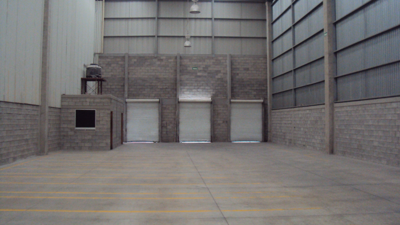 Rentar una bodega industrial: la solución a tus desafíos de almacenamiento