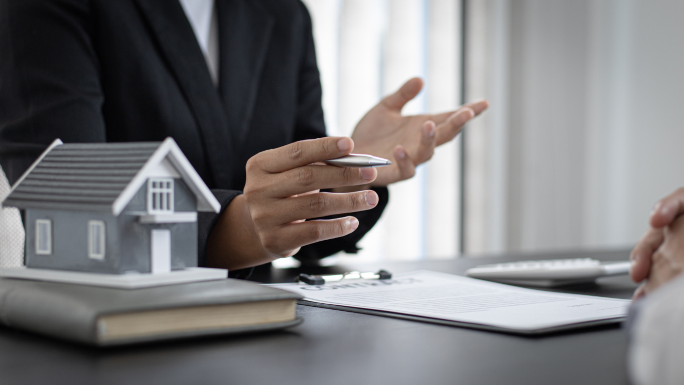 Consejos para Negociar Exitosamente el Precio de Venta de tu Propiedad con la Guía de un Agente Inmobiliario