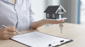 Los servicios que debes exigir a una empresa de gestión de propiedades para un alquiler sin complicaciones