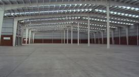 Descubre por qué una bodega industrial puede ser la solución a tus problemas de almacenamiento y logística