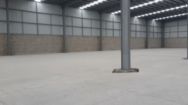 Descubre cómo una bodega industrial puede ayudarte a reducir los tiempos de entrega y mejorar la eficiencia